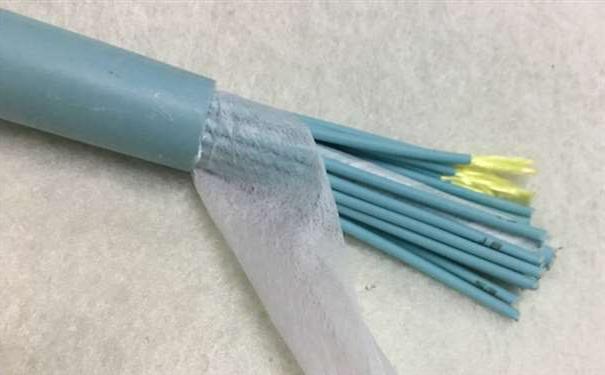芜湖市欧孚光缆厂家：室内光缆和室外光缆的区别